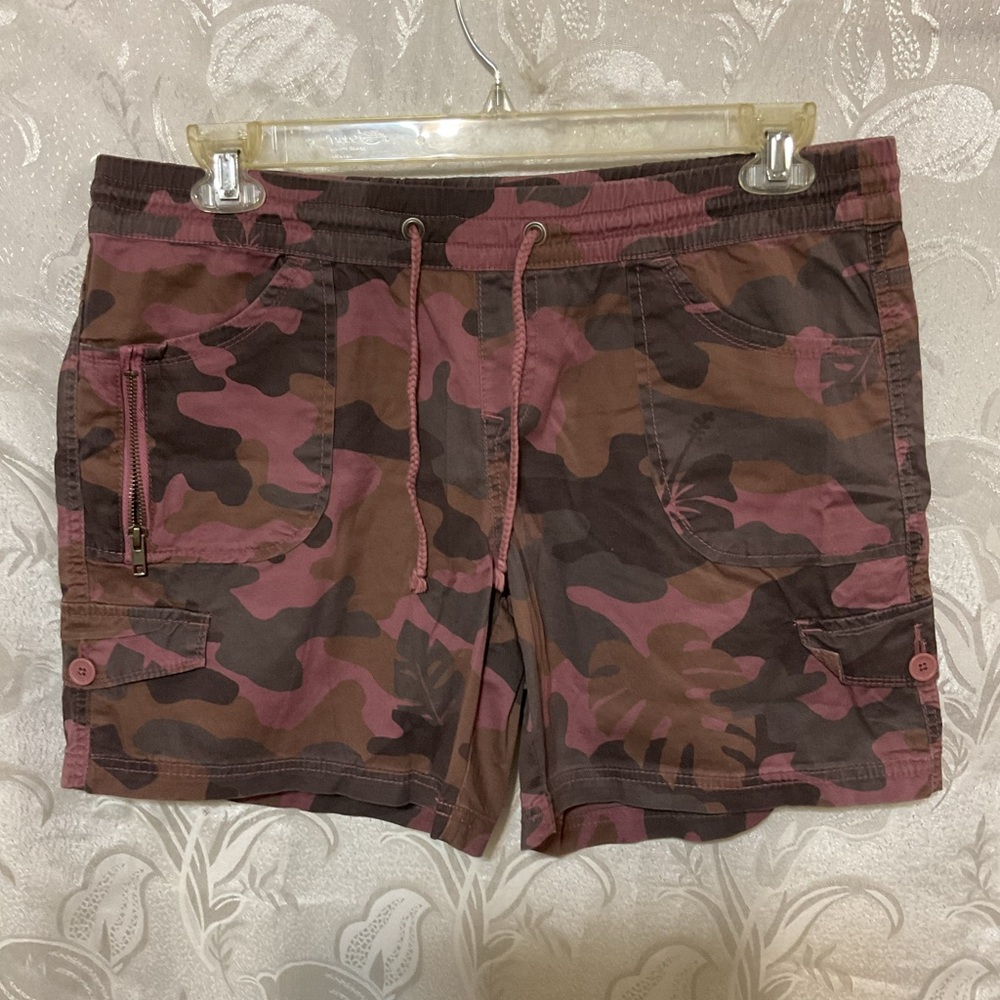 Women’s Camo Drawstring Shorts - Pink/Brown